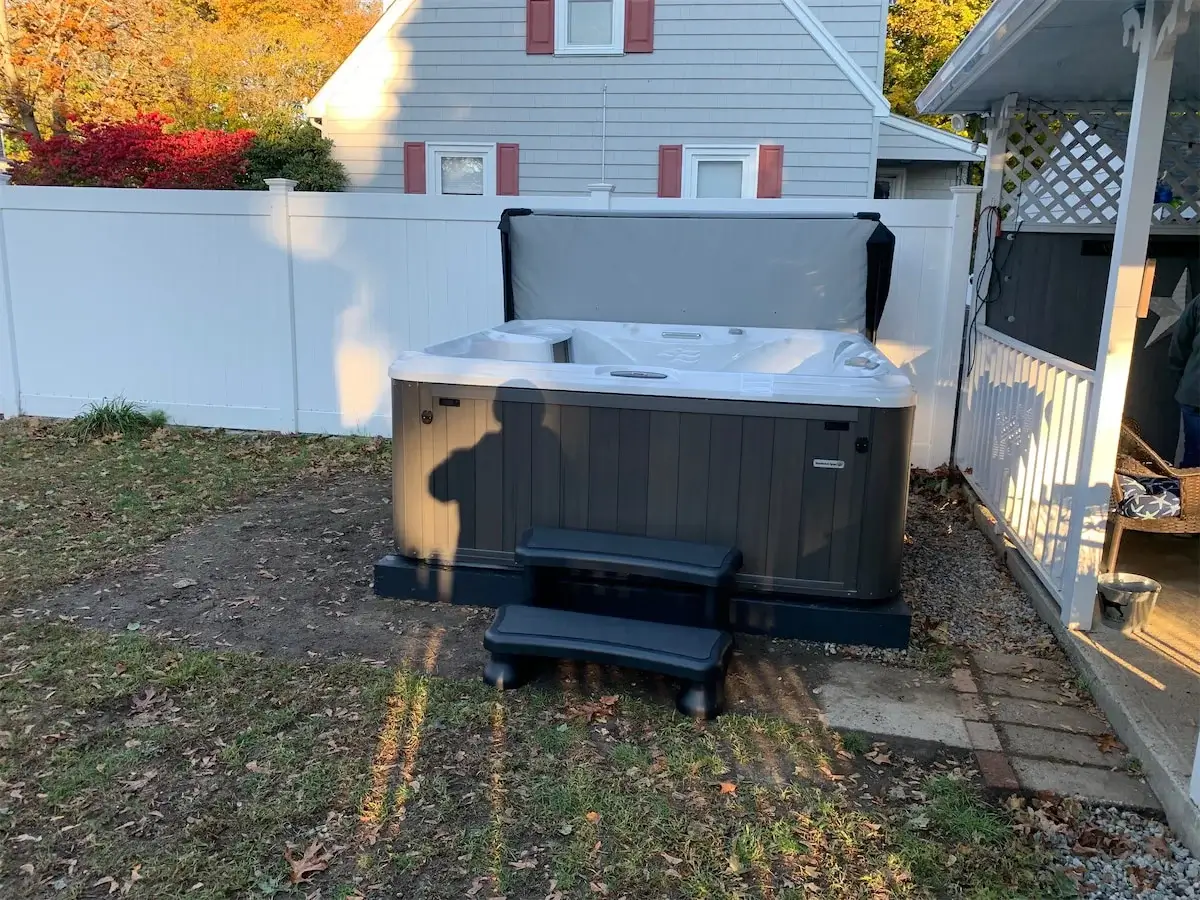 Sundance 780 Hamilton Platinum.Coastal Wakefield MA