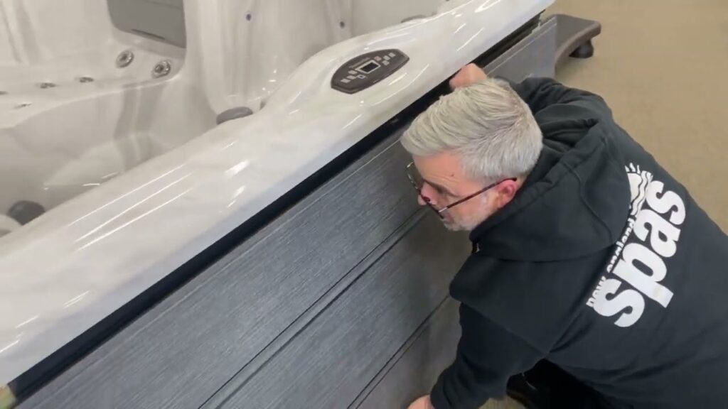 How to Remove the Equipment Panel (Modern Sundance Spas) - New England Spas video